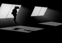 আত্মহত্যাকারী বা অপঘাতে মৃত ব্যক্তির আত্মা ভূত হয়ে দুনিয়াতে ঘুরে বেড়ায়, কথাটা কি সত্যি ?