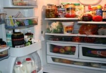 যে ৮টি খাবার কখনোই ফ্রিজে রাখবেন না