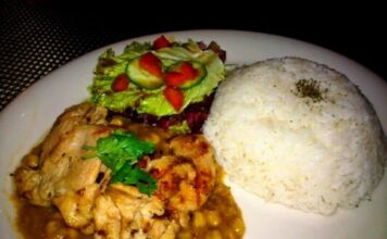 আফগানী চিকেন কোরমা